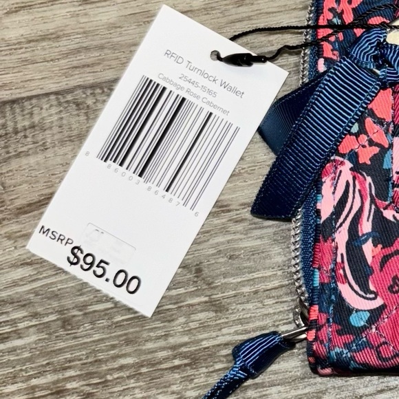 Vera Bradley Performance Twill Turnlock Wallet Cabbage Rose Cabernet NWT - Picture 4 of 7